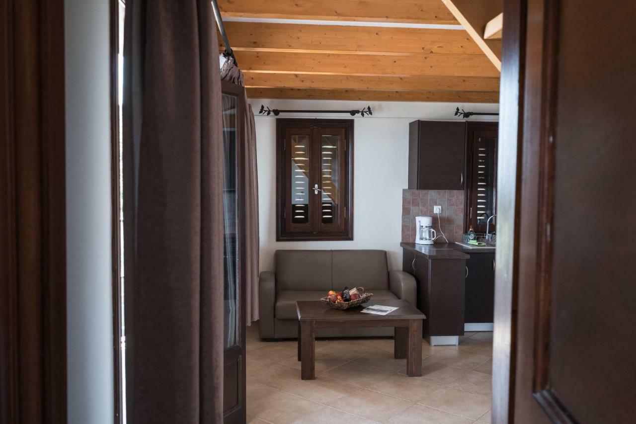 Aparthotel Ionion Fos Nikiana Exteriér fotografie