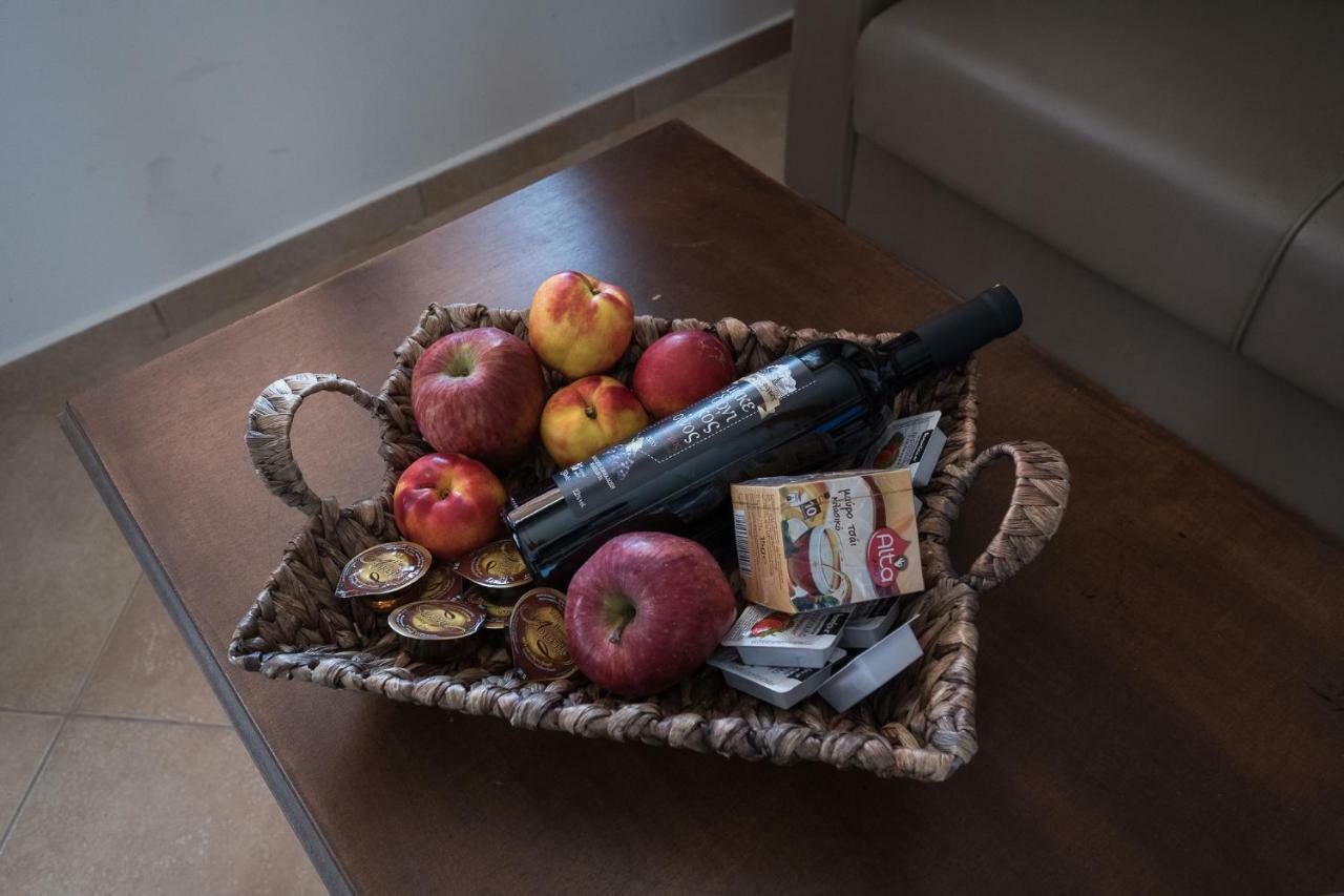 Aparthotel Ionion Fos Nikiana Exteriér fotografie